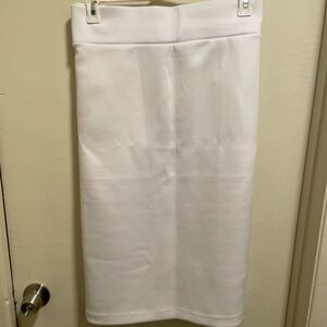 Eloquii White Pencil Skirt – Size 22 – Stretch Workwear Midi